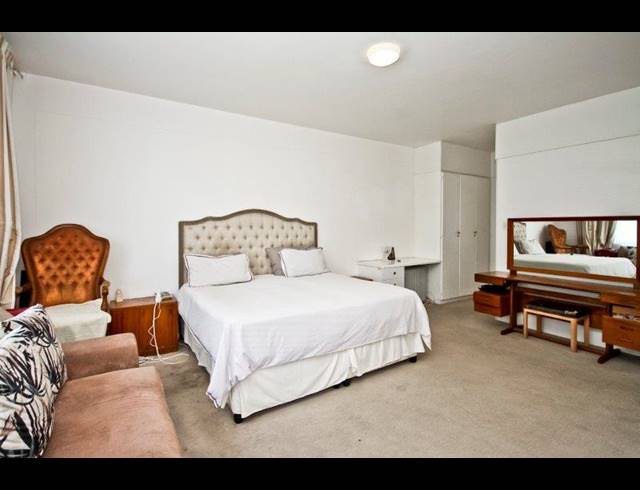 2 BEDROOM APARTMENT FOR SALE IN ATHOLL